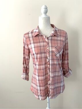 Alter Ego - Soft Pink Plaid Button-Down Shirt - Large